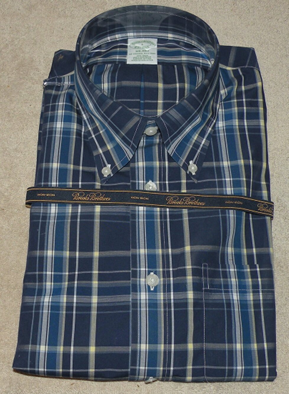 Brooks Brothers Men’s Large Supima Cotton LS Button Shirt Blue Plaid Milano New